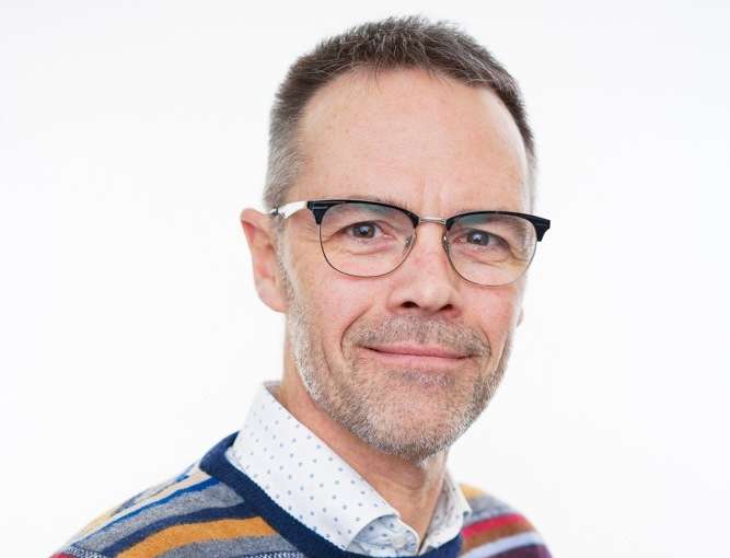 Portret van Don Ran, ambassadeur van de Facilicom Foundation.
