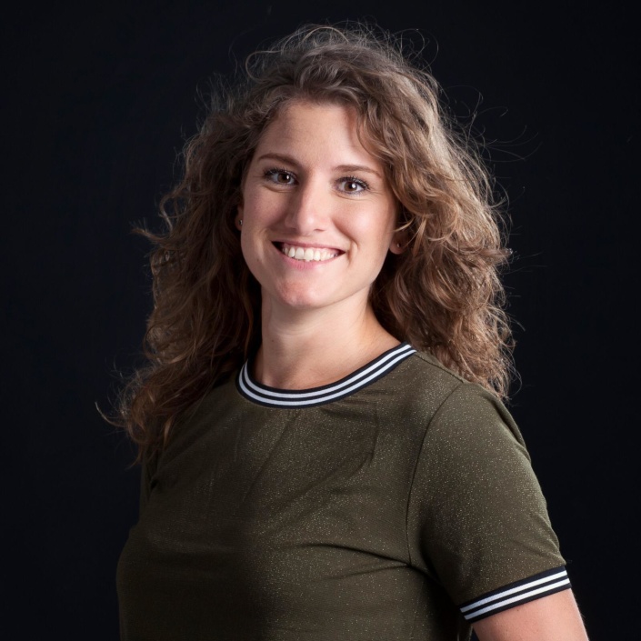 Portret van Natascha Sleeking-de Rooij, ambassadeur van de Facilicom Foundation.