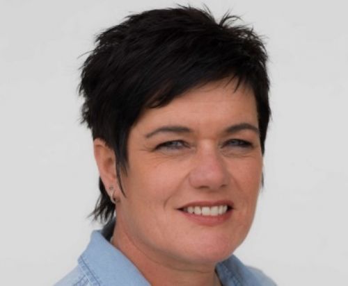 Portret van Jannie Kavelaar, ambassadeur van de Facilicom Foundation.