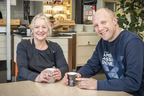 Magda en haar coach Robbert van Buitengewoon